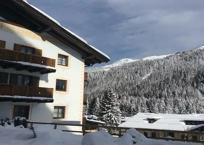 Hotel Perla*** Madonna